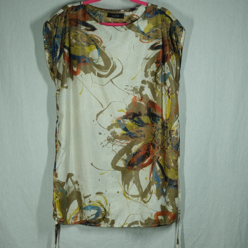 Yuki Graphic Abstract Tunic Blouse